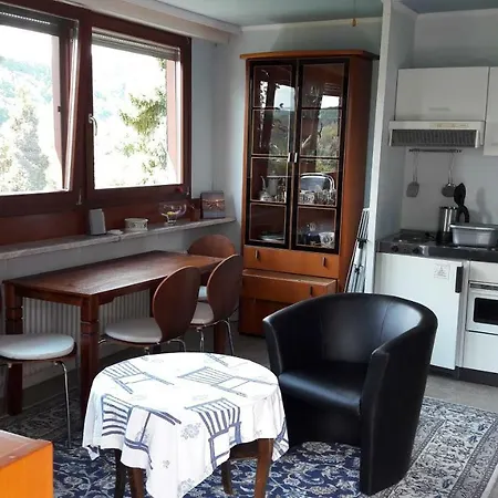 Im Baumhaus Apartment Roth an der Our