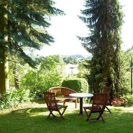 Im Baumhaus * Roth an der Our